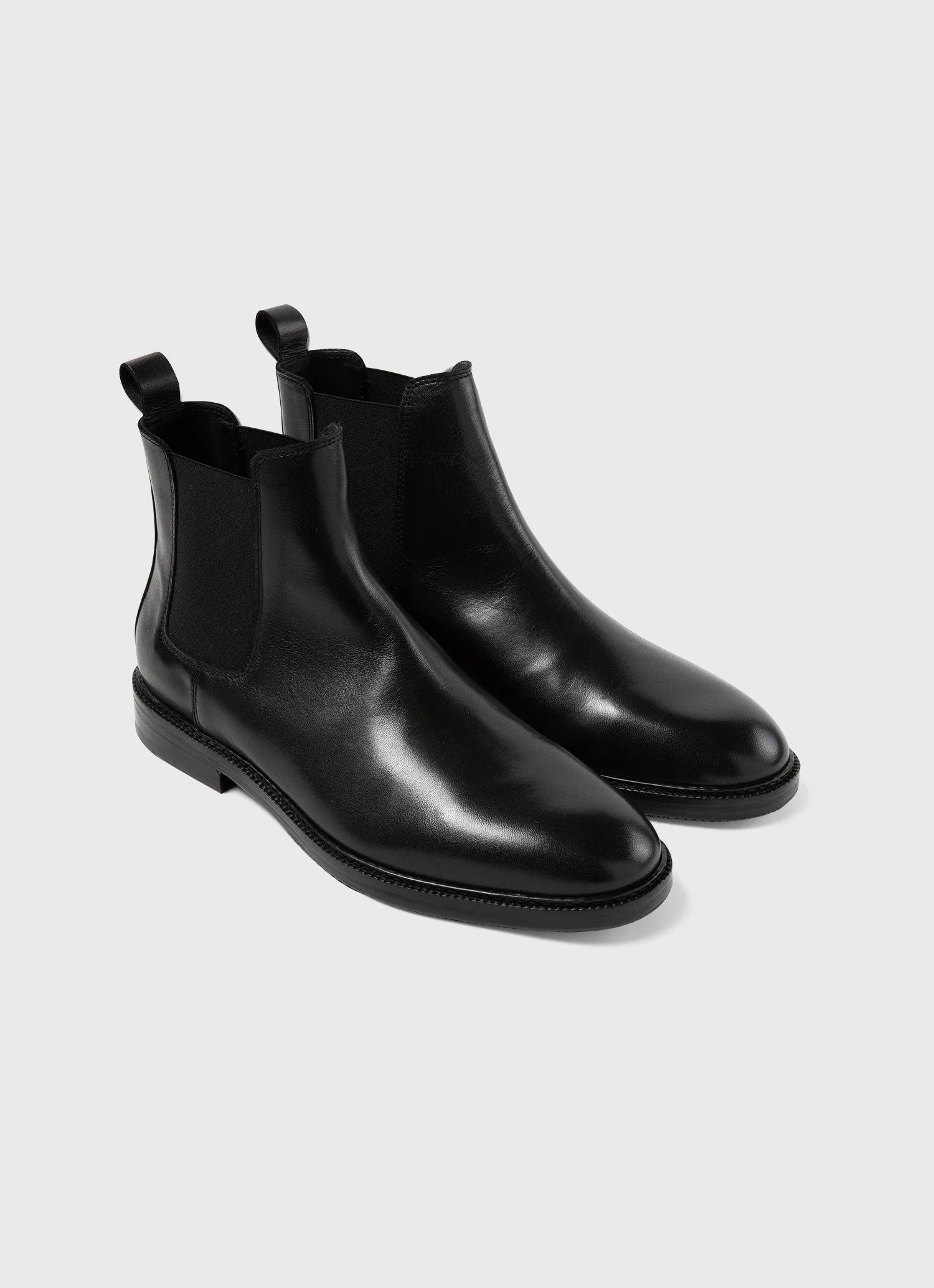 Men's Chelsea Boot in Black