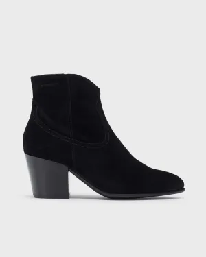 Wonders I-8912 Black Suede Western Ankle Boot